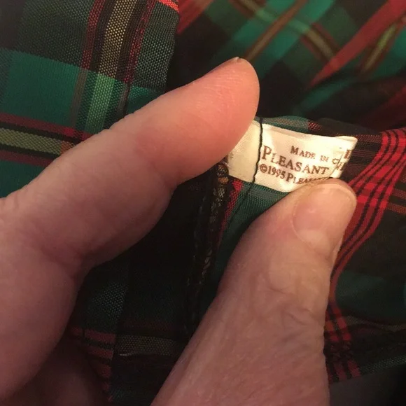 Pleasant Co Addy Walker
1995 Christmas Tartan Plaid dress & ribbon
-retired - Picture 5 of 5